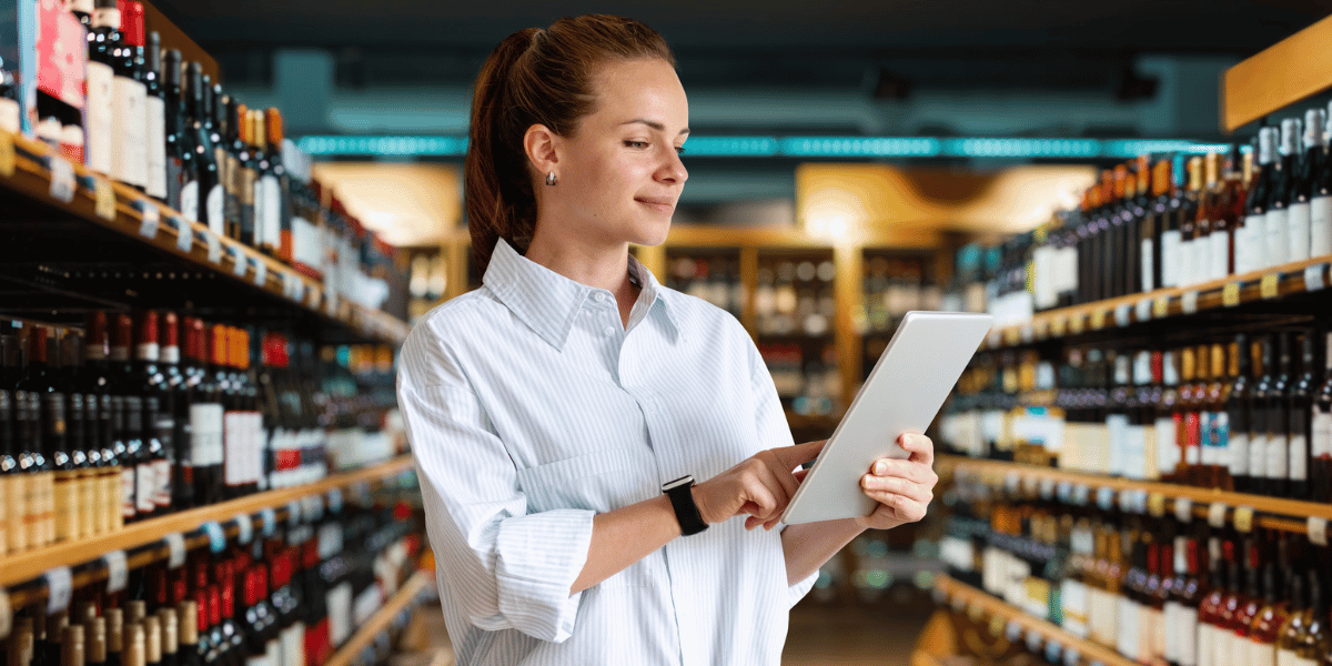 Store manager using a tablet