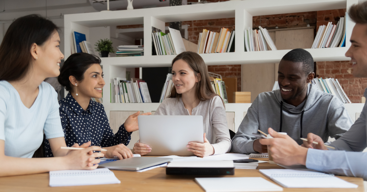 Compugen lance sa deuxième année du Programme de Stage sur Campus