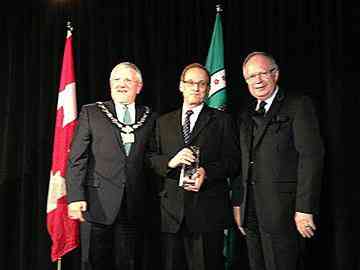 Compugen reçoit le prix 2016 du maire de Richmond Hill